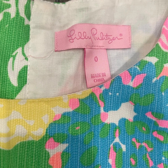 Lilly Pulitzer Gretchen Floral Colorful Romper Size 0 Hibiscus Stroll Print - Picture 9 of 9